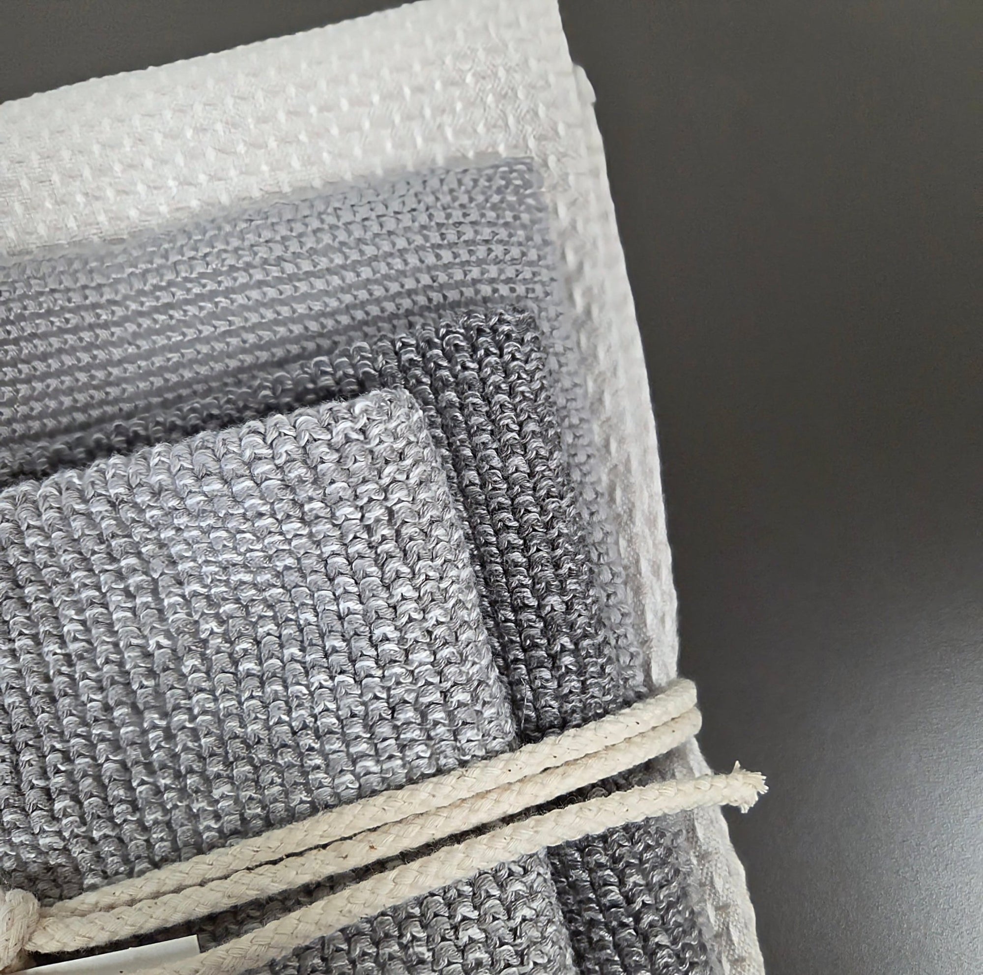 Danish Dishcloth, Tea Towel & Kitchen Towel Gift Set - Set of 4 - Chia Seed - Dekor Butik