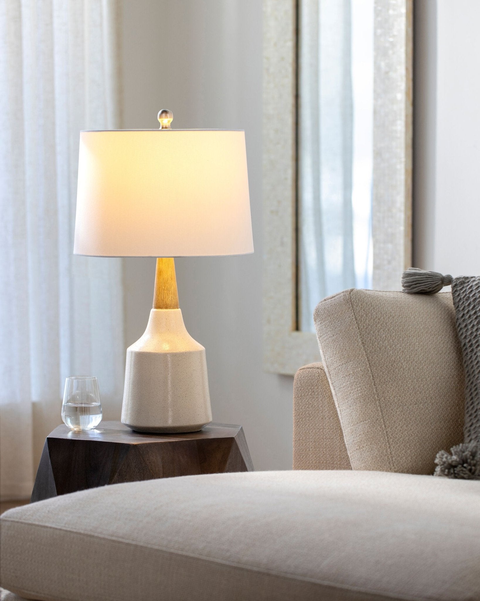 ChandelierKent Table Lamp - Beige - Dekor Butik