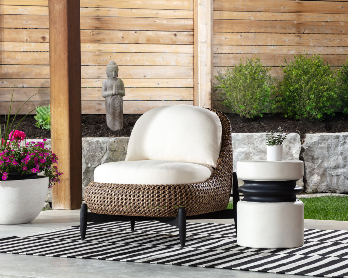 Outdoor End & Accent Tables