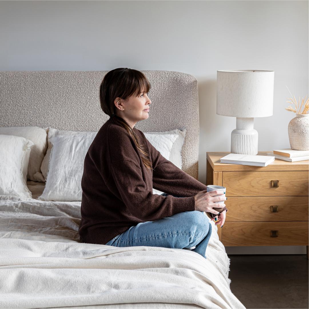 Faye King Bed Short - Truffle