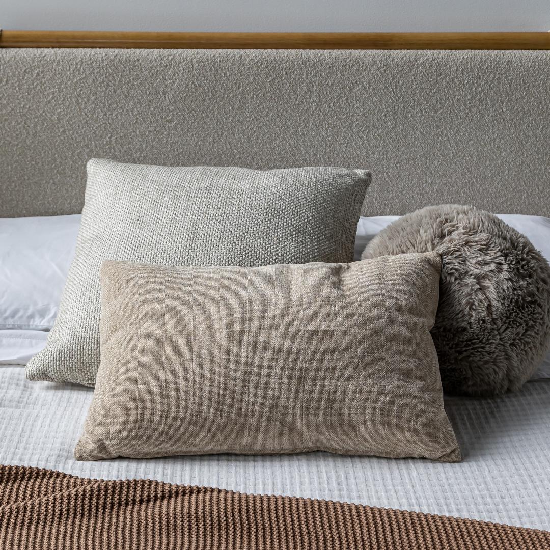Crush Cushion - Rectangular - Natural