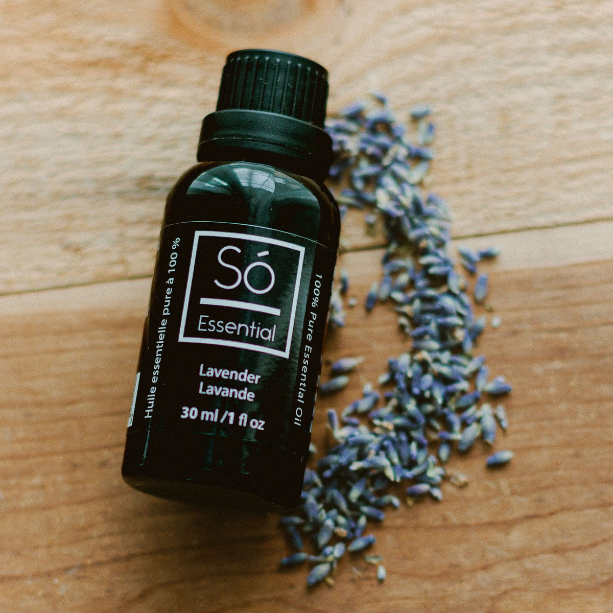 essential - 100% pure essential oil