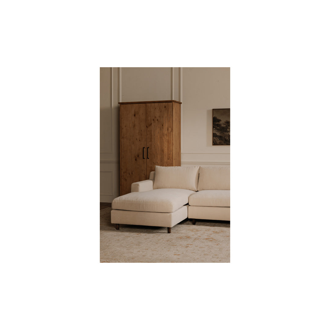 Hutton Right Sectional - Three Colors