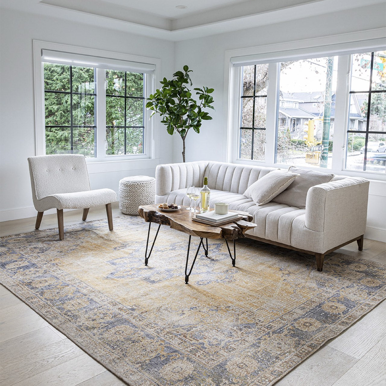 Natura Hairpin Coffee Table