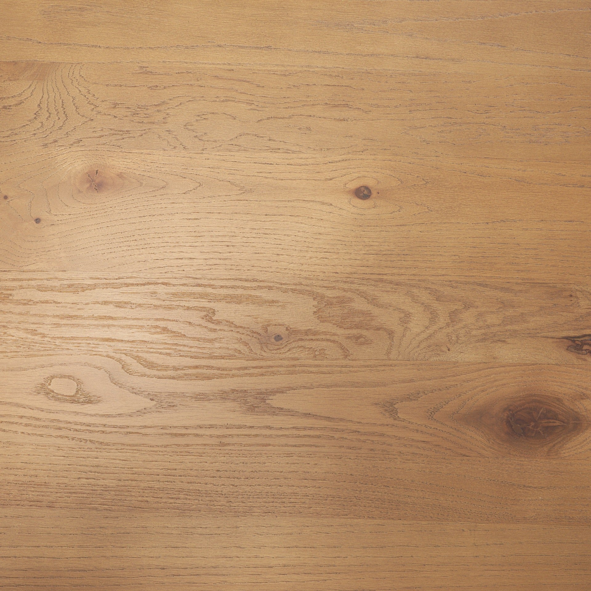 Suvan Dining Table