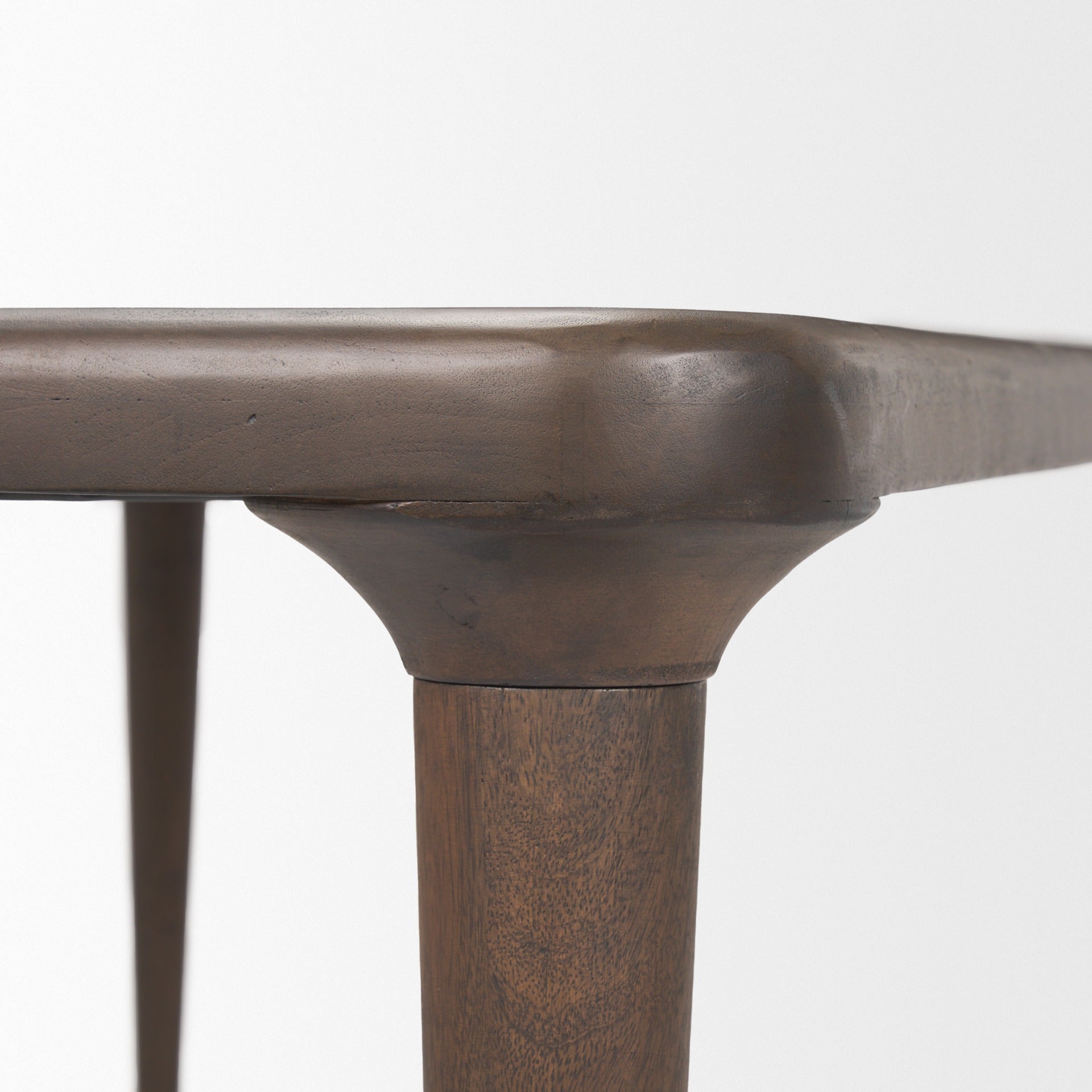Suvan Dining Table