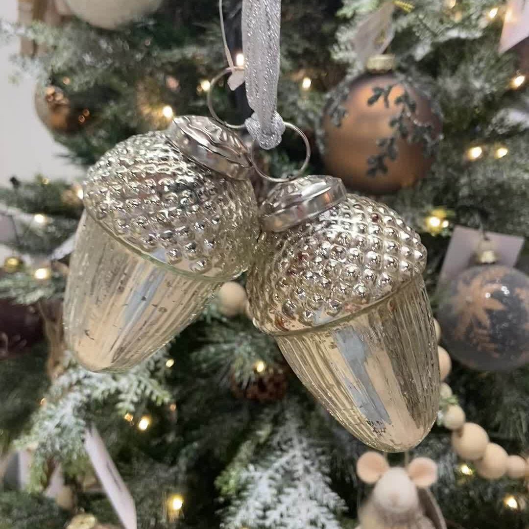 ChristmasAcorn Bunch Ornament - Dekor Butik