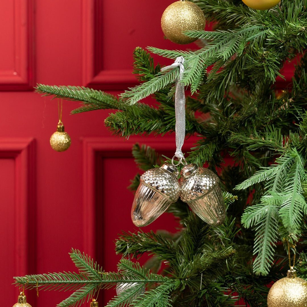 ChristmasAcorn Bunch Ornament - Dekor Butik