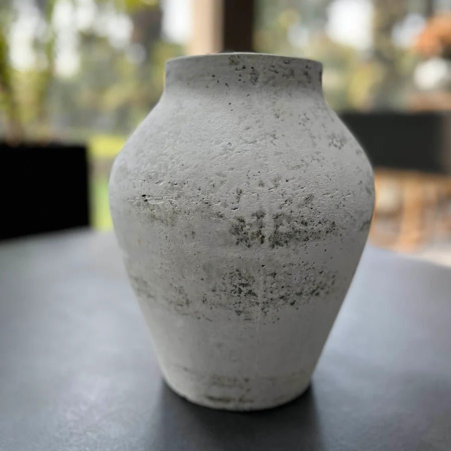 Amphora Medium Vase - Antique White - Dekor Butik