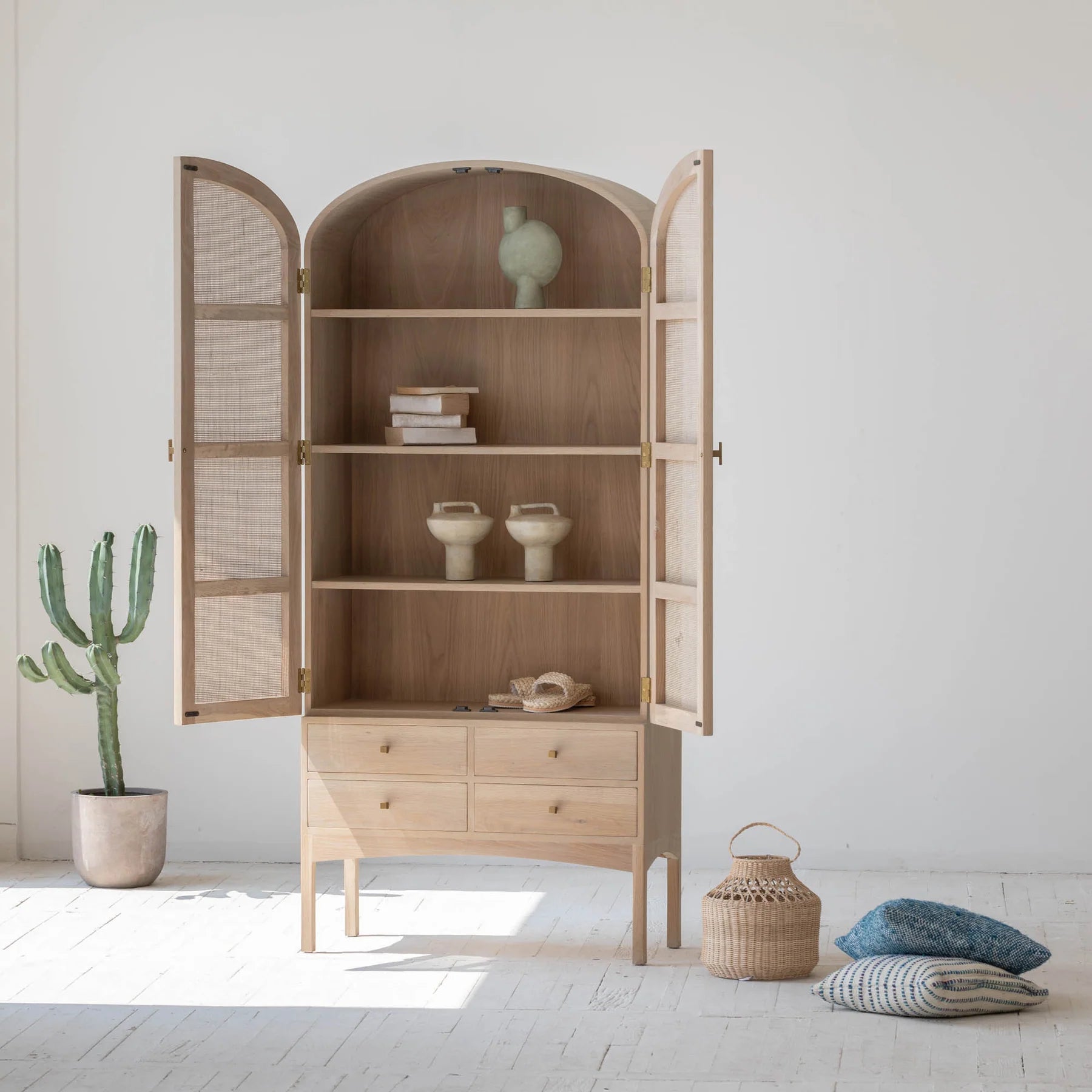 Arco Tall Cabinet - Dekor Butik