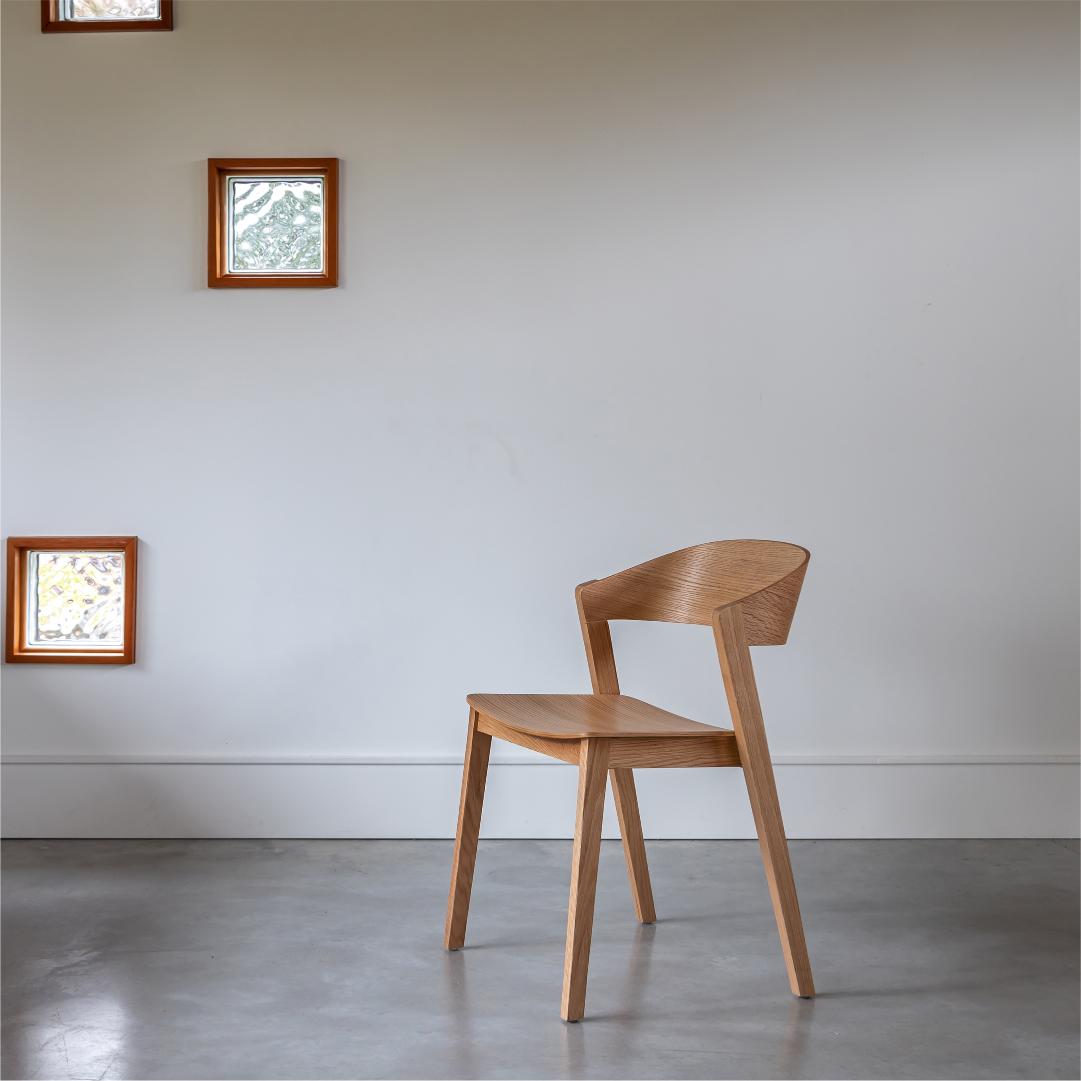 baseAstrid Stackable Chair - Natural - Dekor Butik