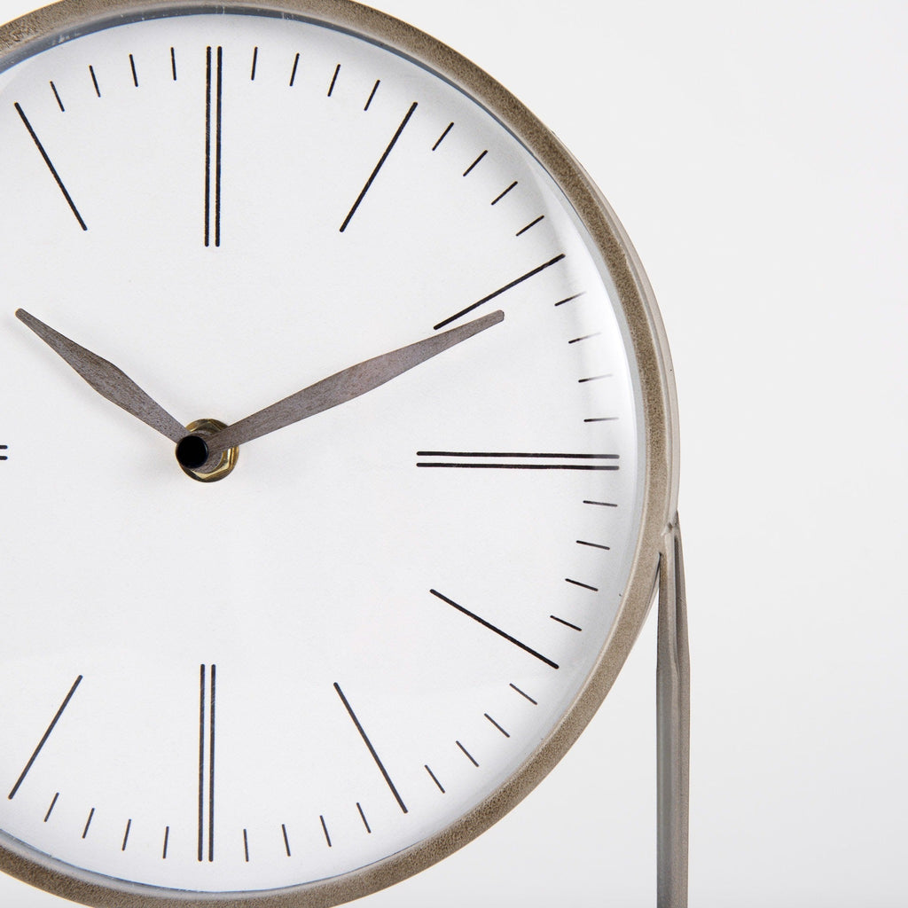 Aurus Matte Gray Metal Table Clock - Dekor Butik
