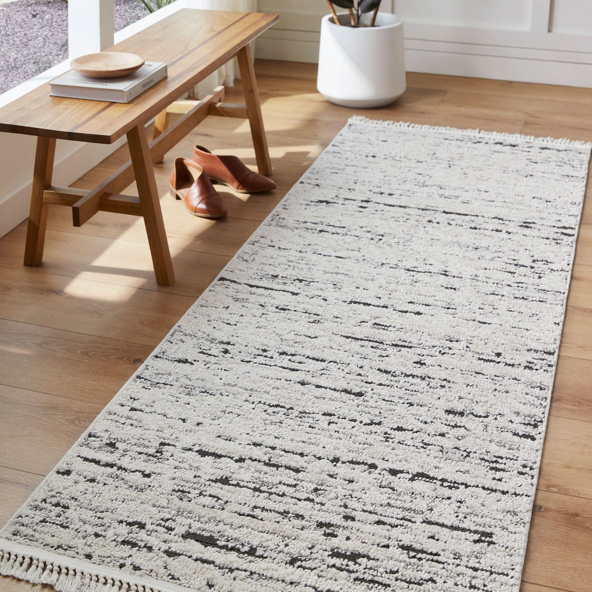 Area RugsBerlin Machine Woven Rug - Dekor Butik