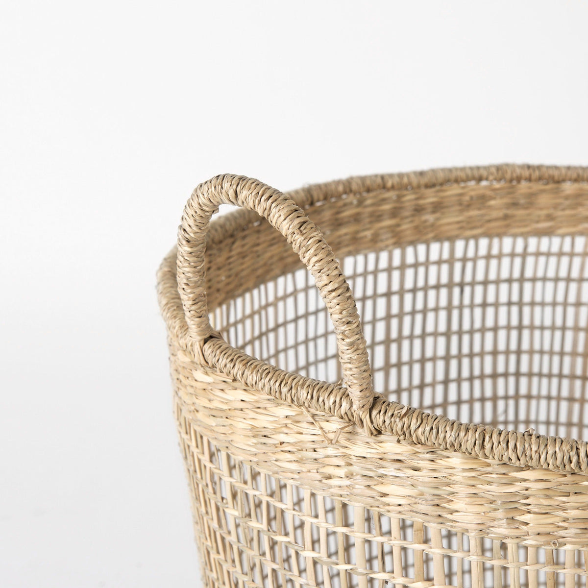 Bowie 19.7L x 19.7W x 19.7H (Set of 3) Medium Brown Seagrass Round Basket W/ Handles - Dekor Butik