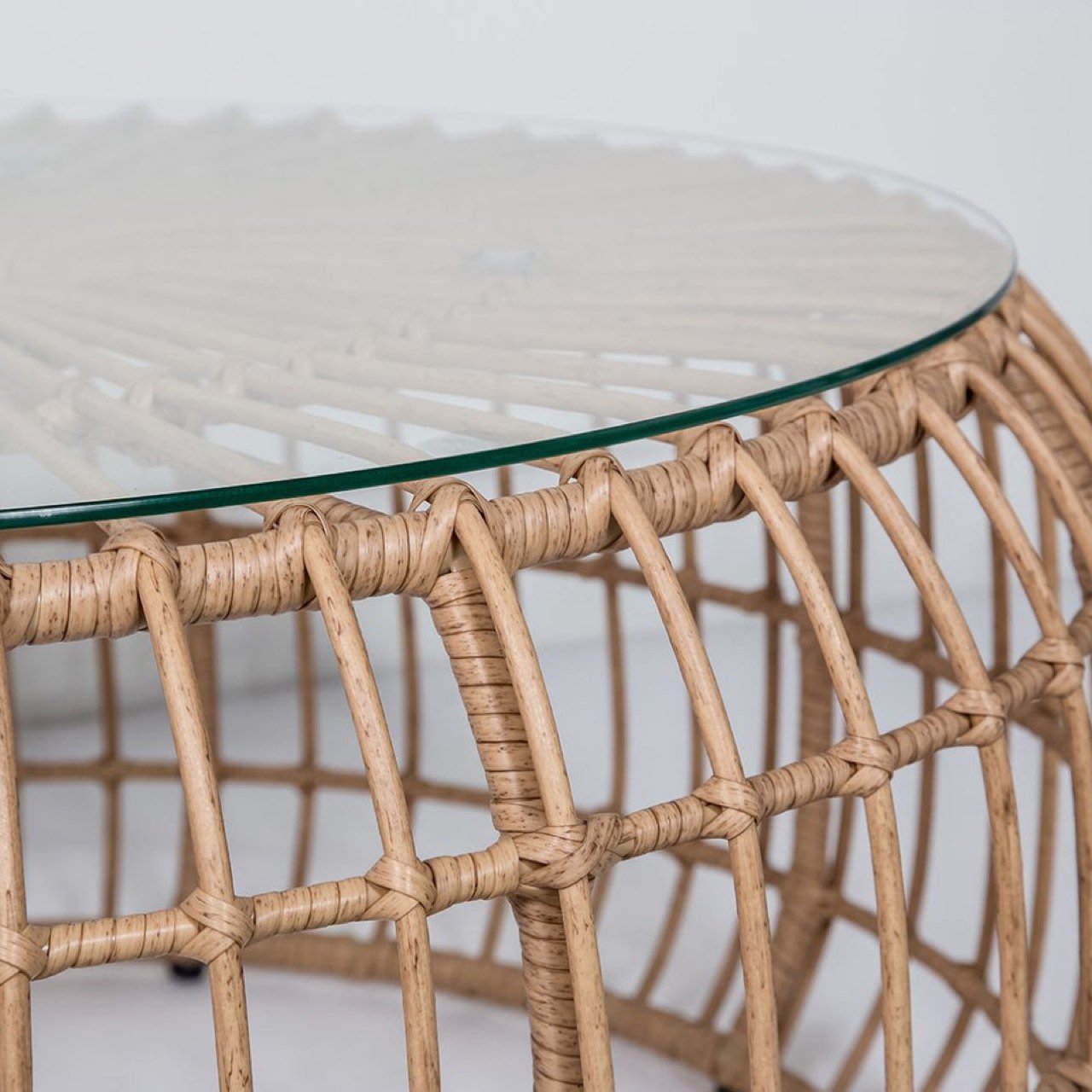 baseCalabria Coffee Table - Round - Dekor Butik