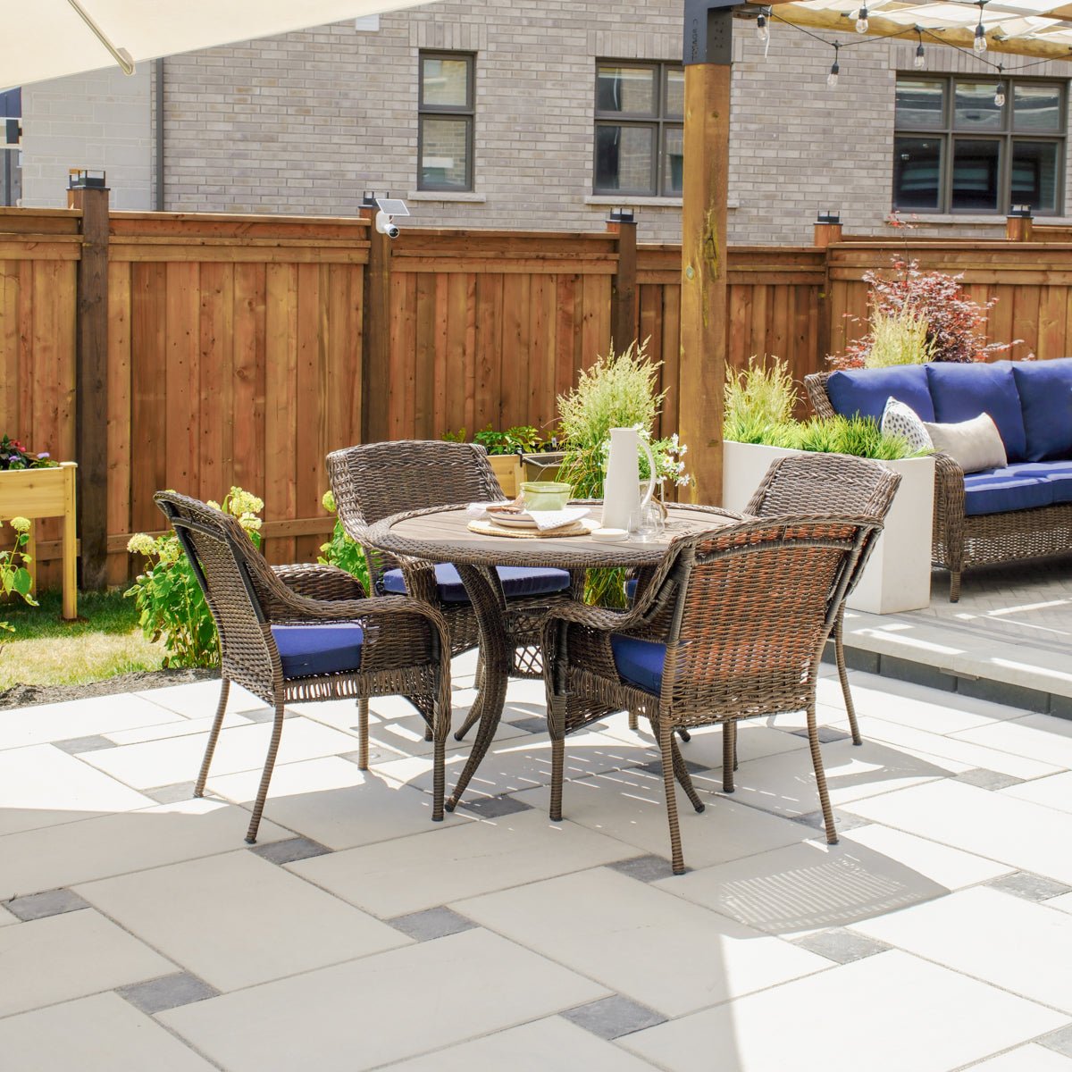 Cambridge 5 - Piece Outdoor Wicker Dining Set - Dekor Butik