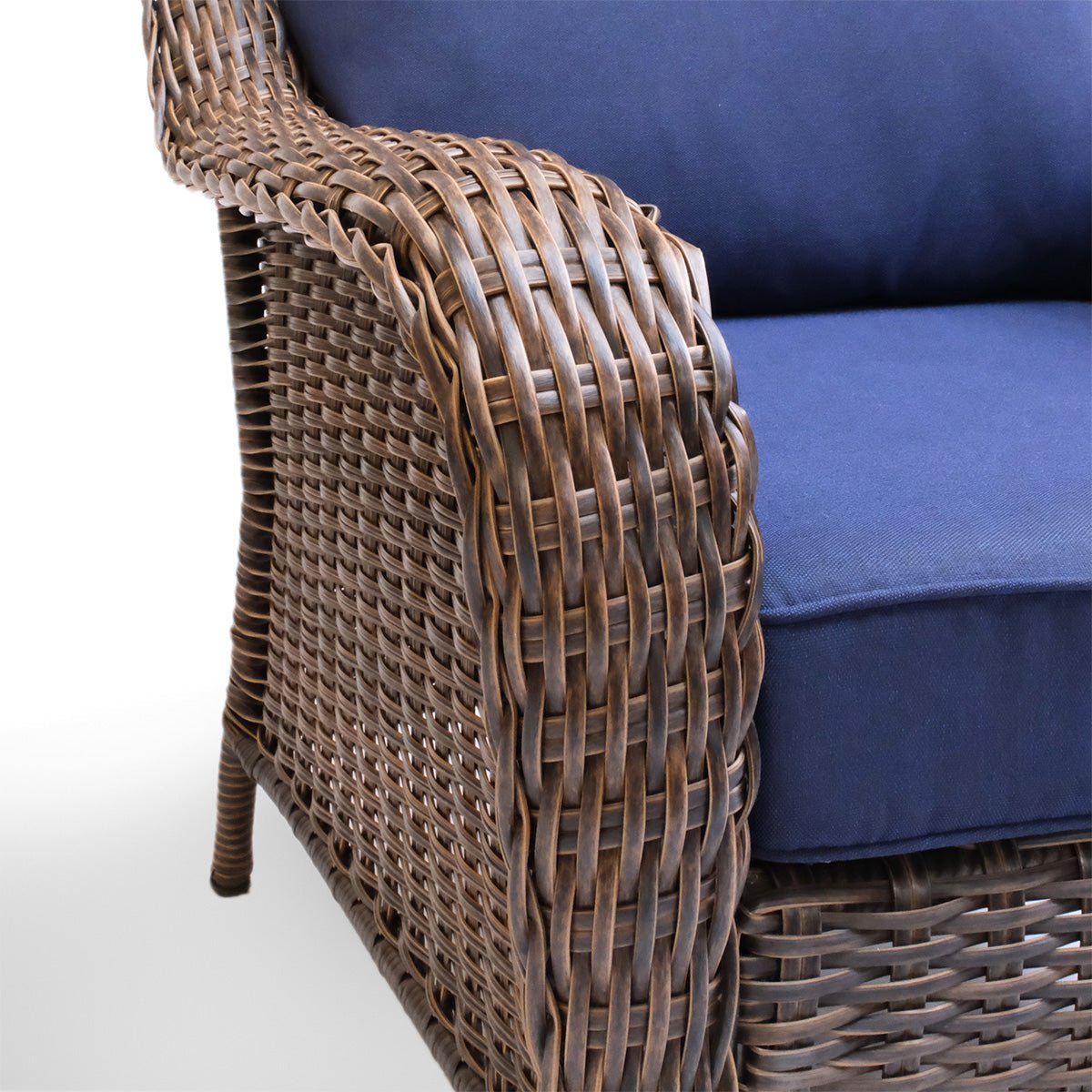 LoveseatCambridge Wicker Outdoor Loveseat - Dekor Butik