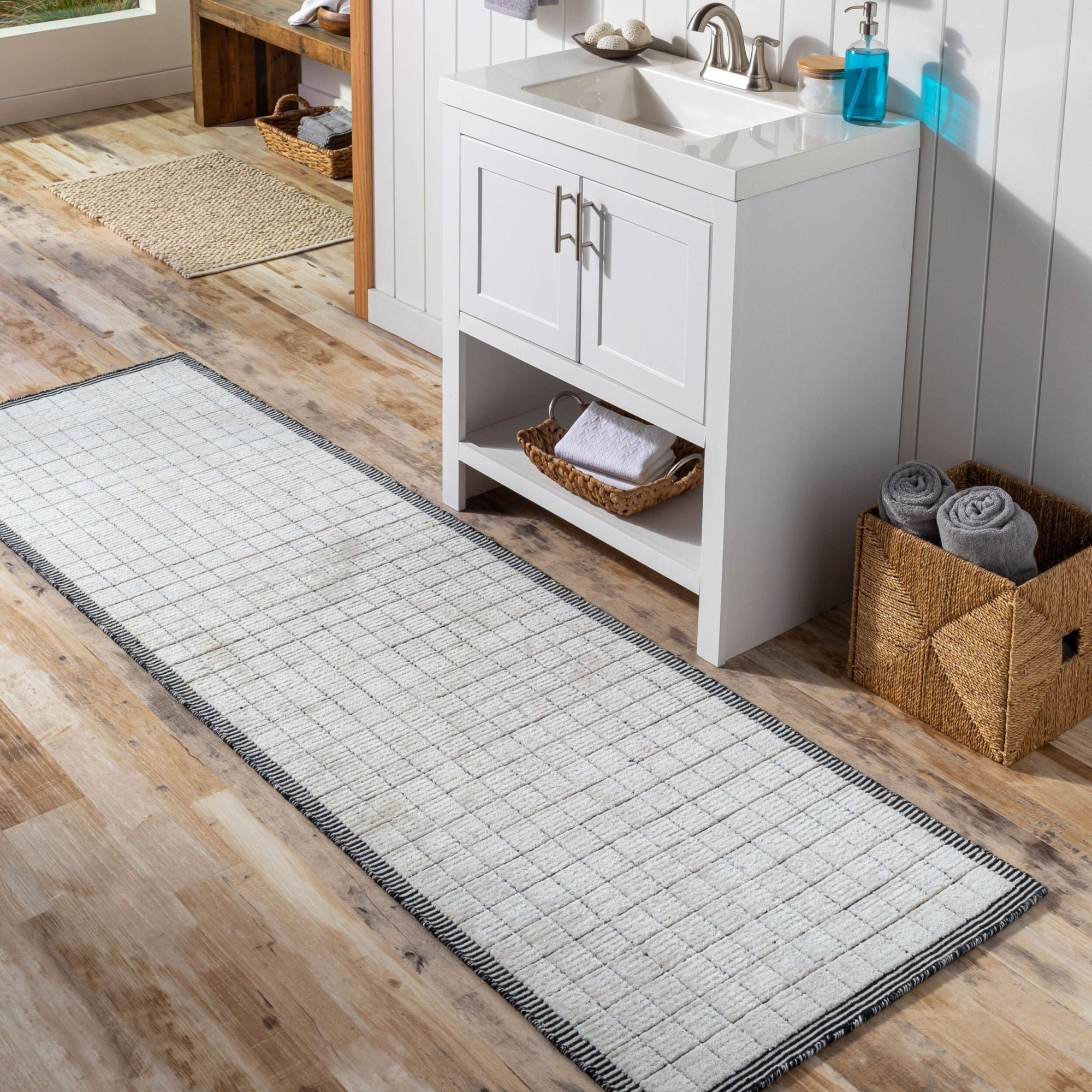 Area RugsCarre Handmade Rug - Dekor Butik