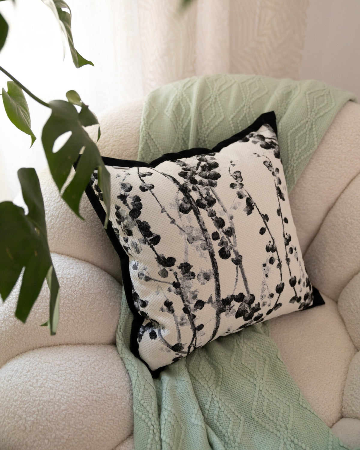 Decorative CushionsChenille Branch Design Jacquard Pillow - Dekor Butik