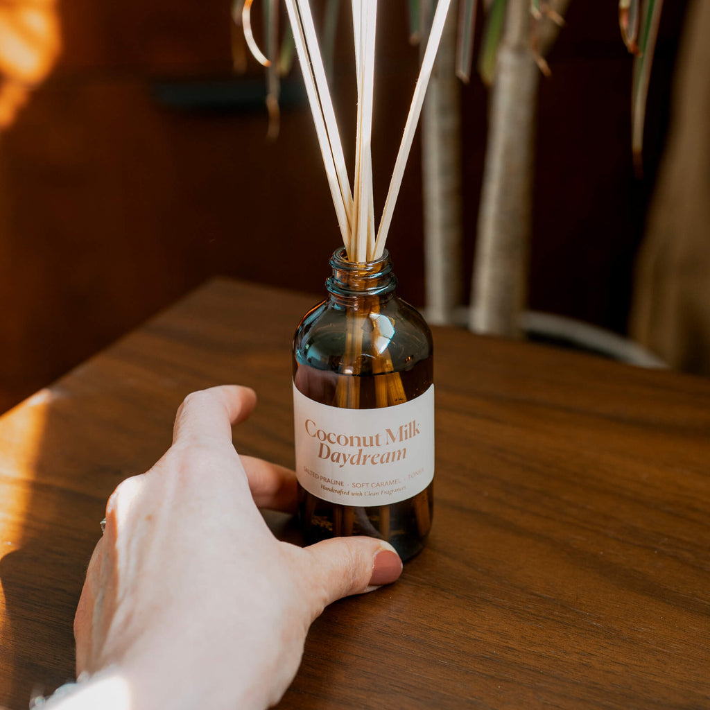 Reed DiffusersCoconut Milk Daydream Reed Diffuser - Dekor Butik