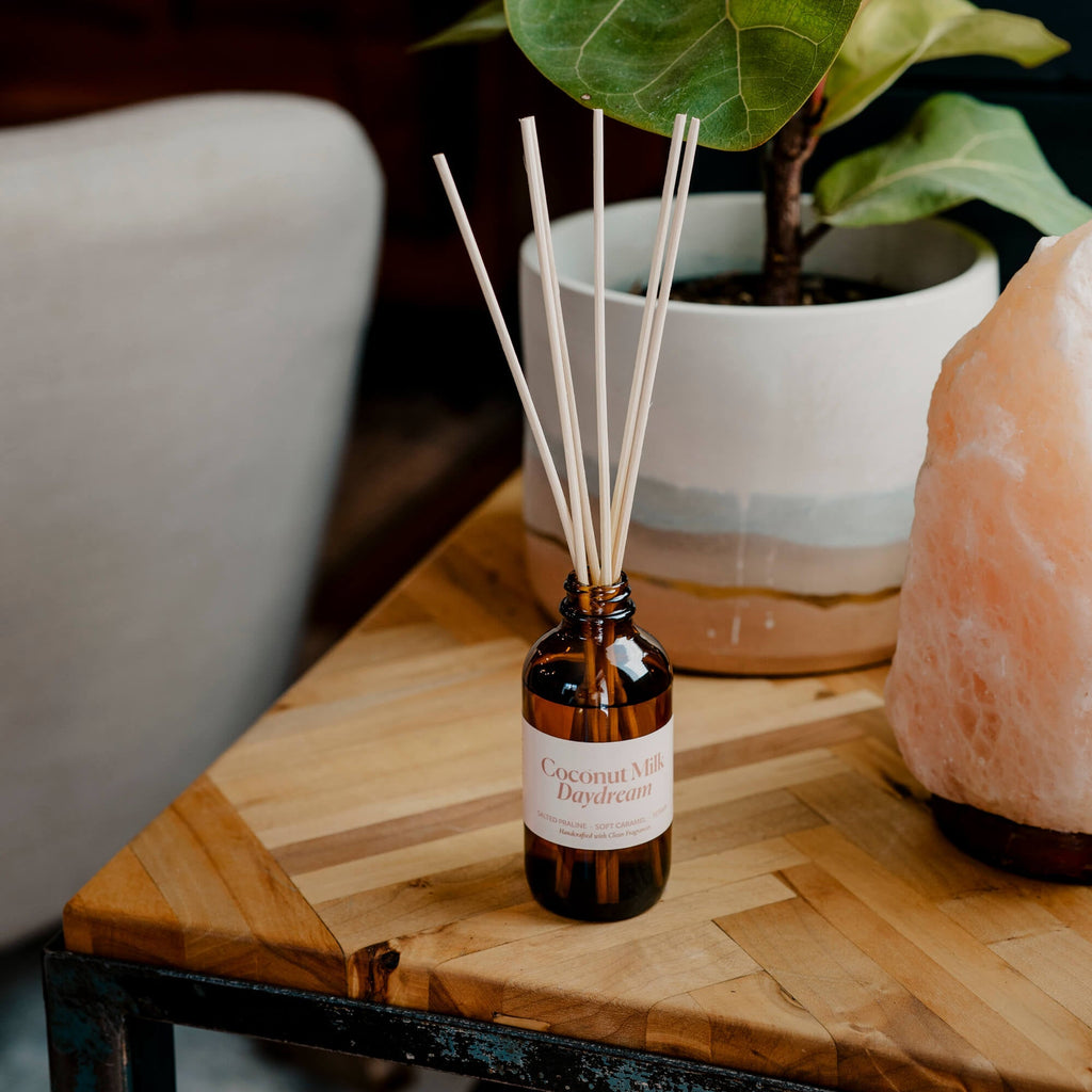 Reed DiffusersCoconut Milk Daydream Reed Diffuser - Dekor Butik