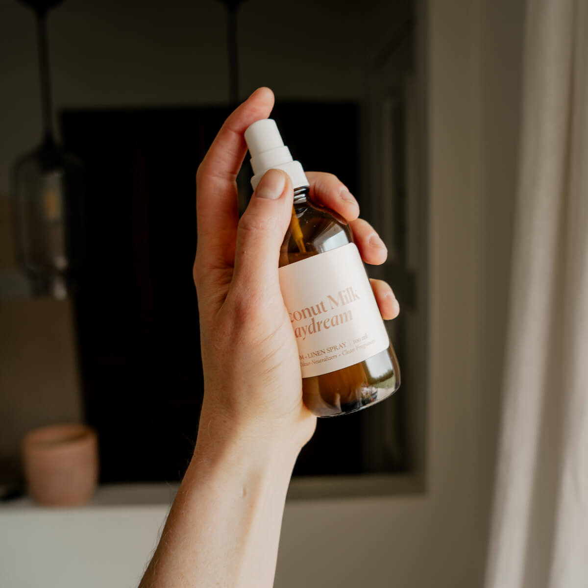Room & Linen SprayCoconut Milk Daydream Room and Linen Spray - Dekor Butik