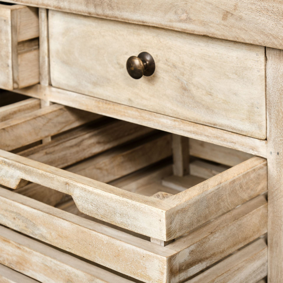 FurnitureColumbia Kitchen Island - 2 Finishes - Dekor Butik