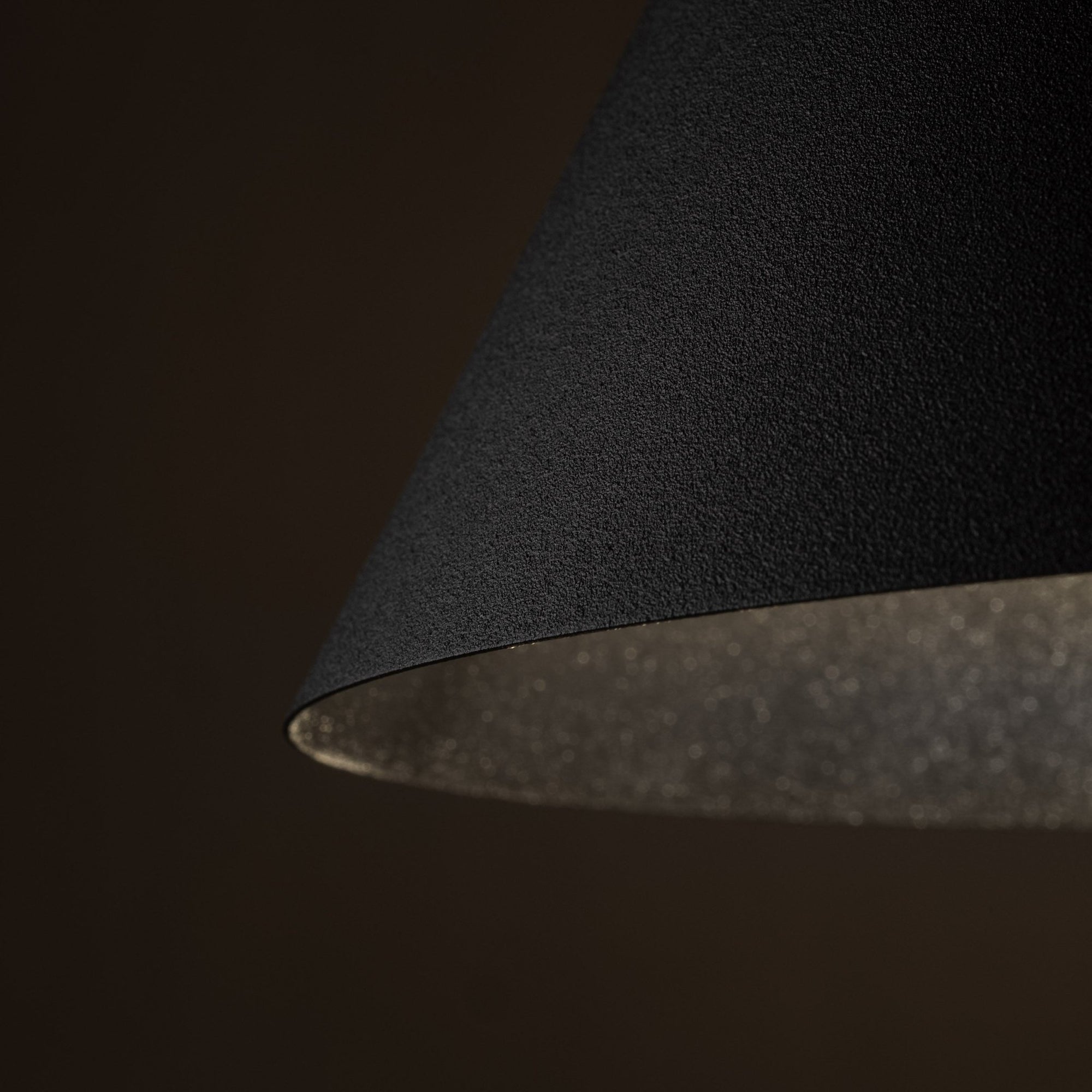 CONO Modern Minimalist Pendant Light M - Dekor Butik