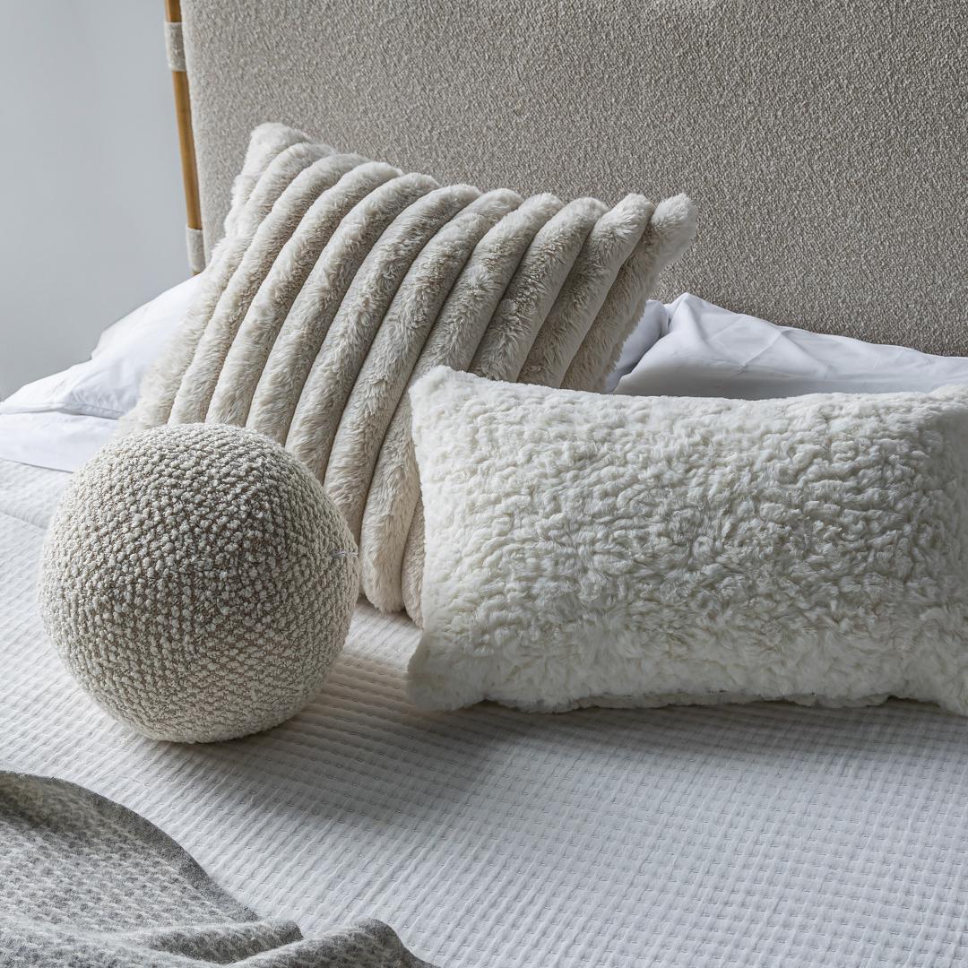 Crush Cushions (Set of 3) - Dekor Butik