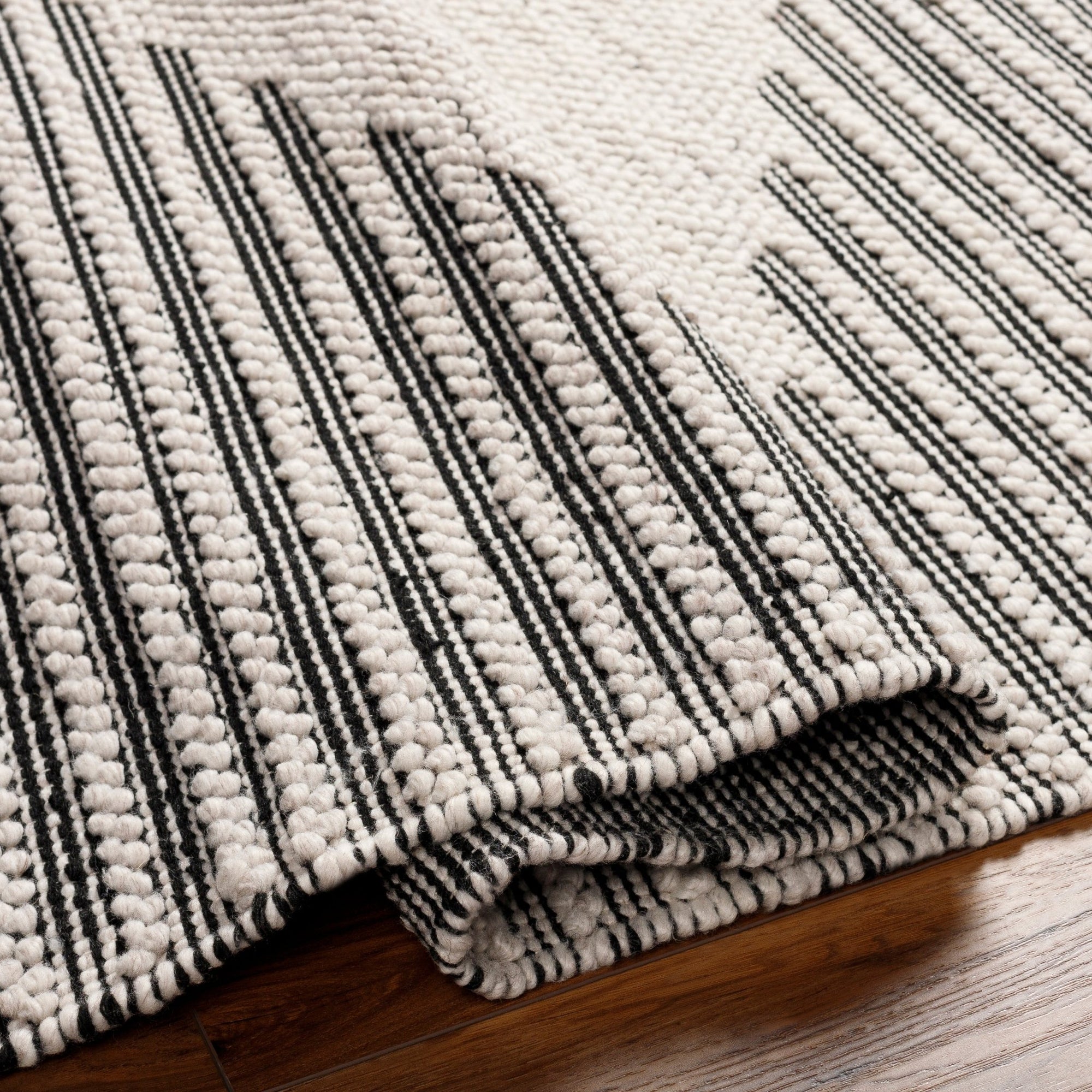 Area RugsDaffodil Area Rug - Dekor Butik