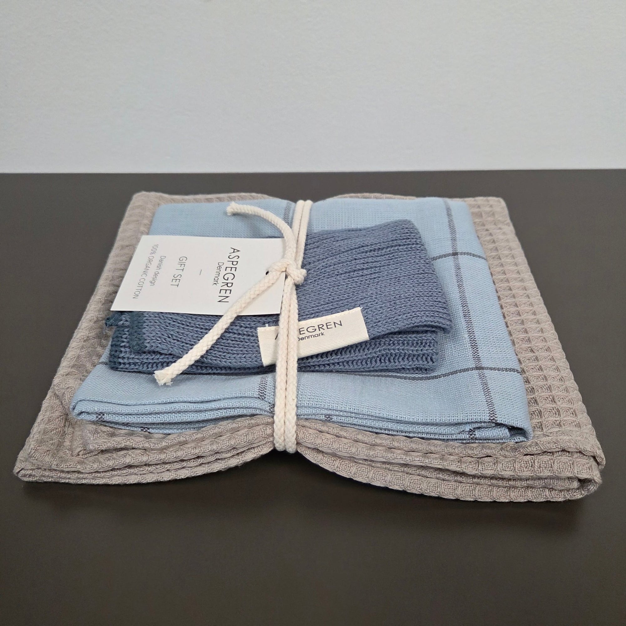 Danish Dishcloth, Tea Towel & Kitchen Towel Gift Set - Set of 3 - Blue Cheese - Dekor Butik
