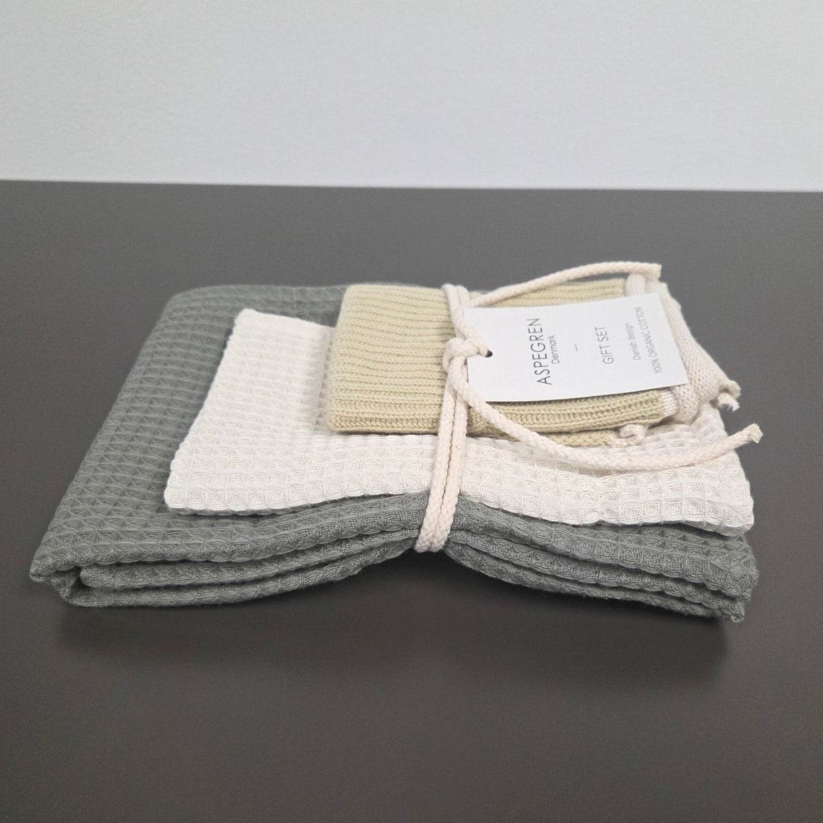Danish Tea Towel and Dishcloth Gift Set - Set of 3 - Chai Seed - Dekor Butik