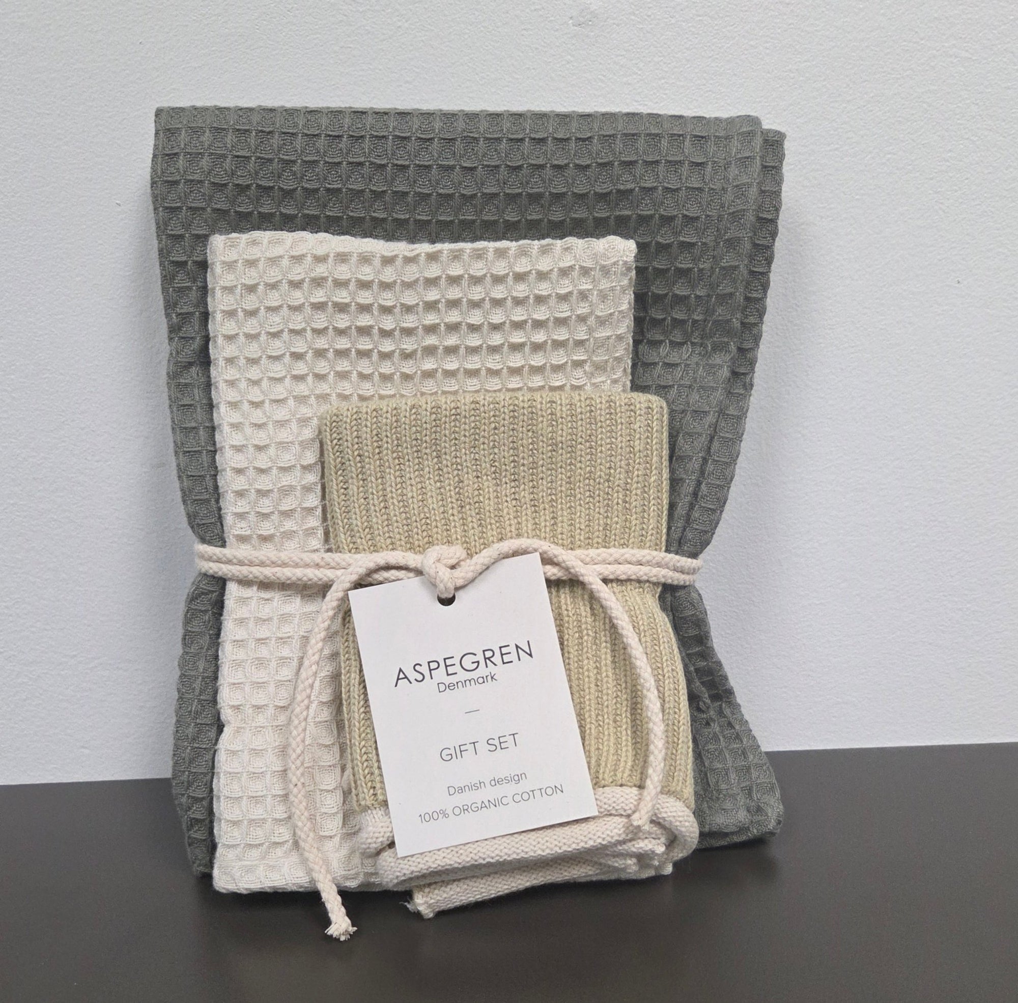 Danish Tea Towel and Dishcloth Gift Set - Set of 3 - Chai Seed - Dekor Butik