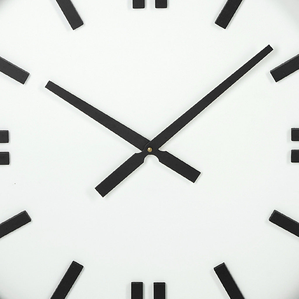 Derby 24" Round Oversize Modern Wall Clock - Dekor Butik