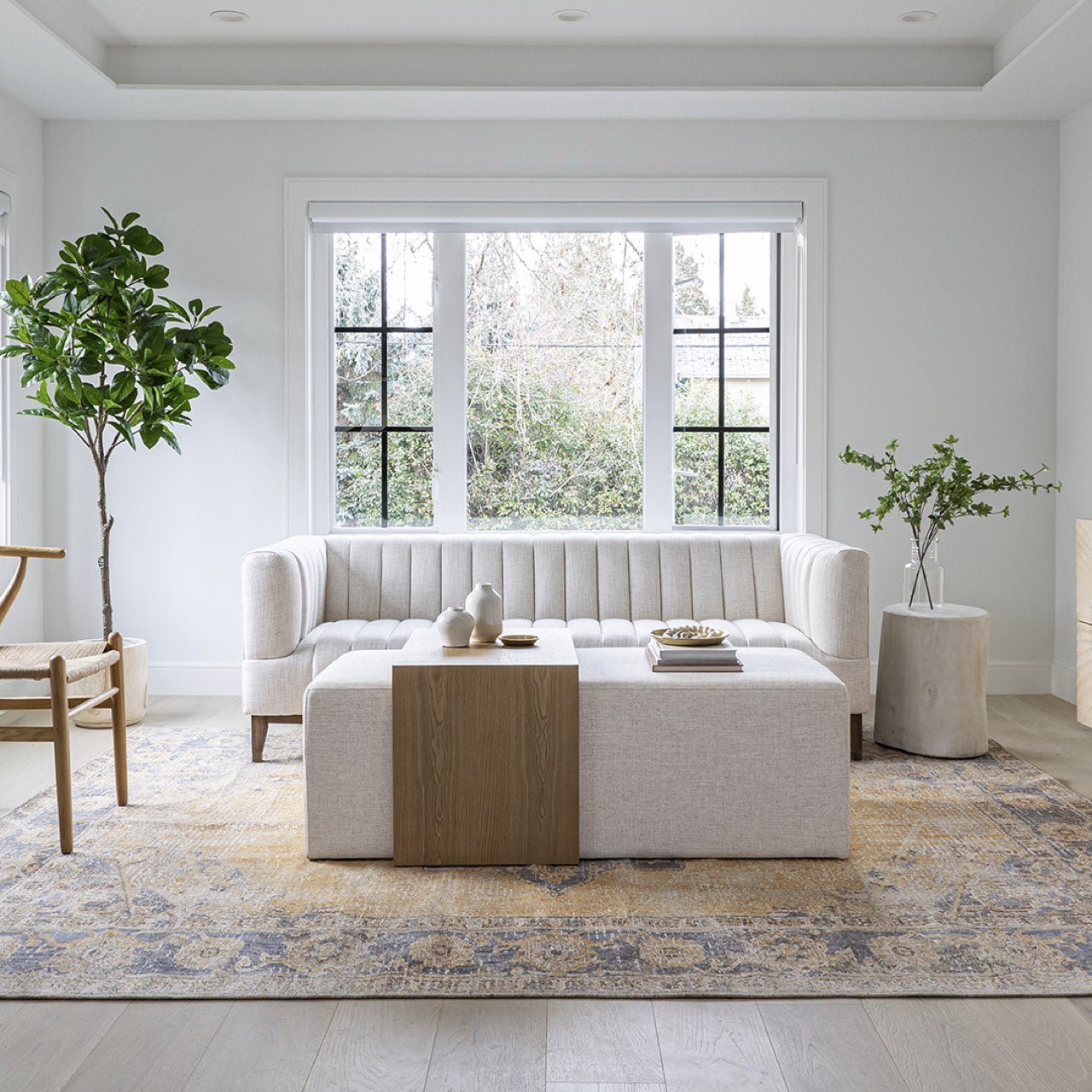 baseElliot Sofa - Cream - Dekor Butik