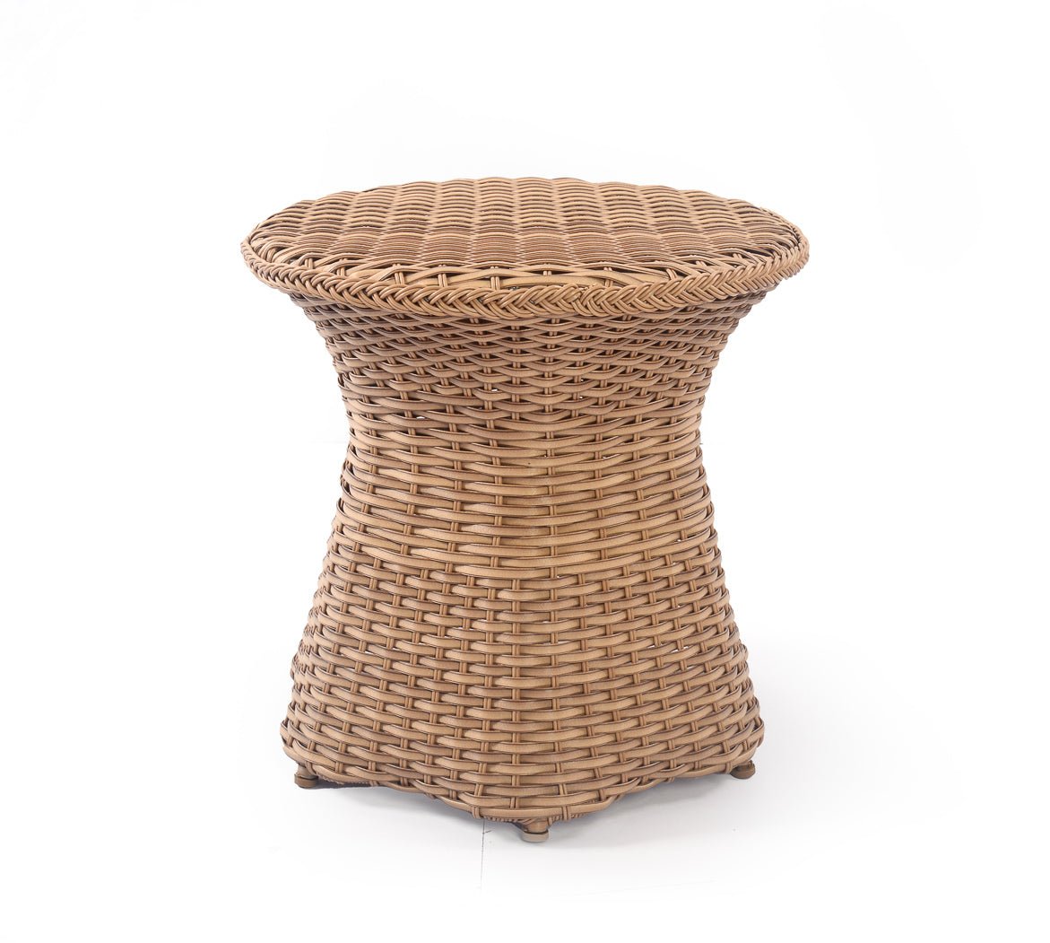 Bistro SetEmmett 3 - Piece Wicker Outdoor Swivel Chair Bistro Set - Dekor Butik