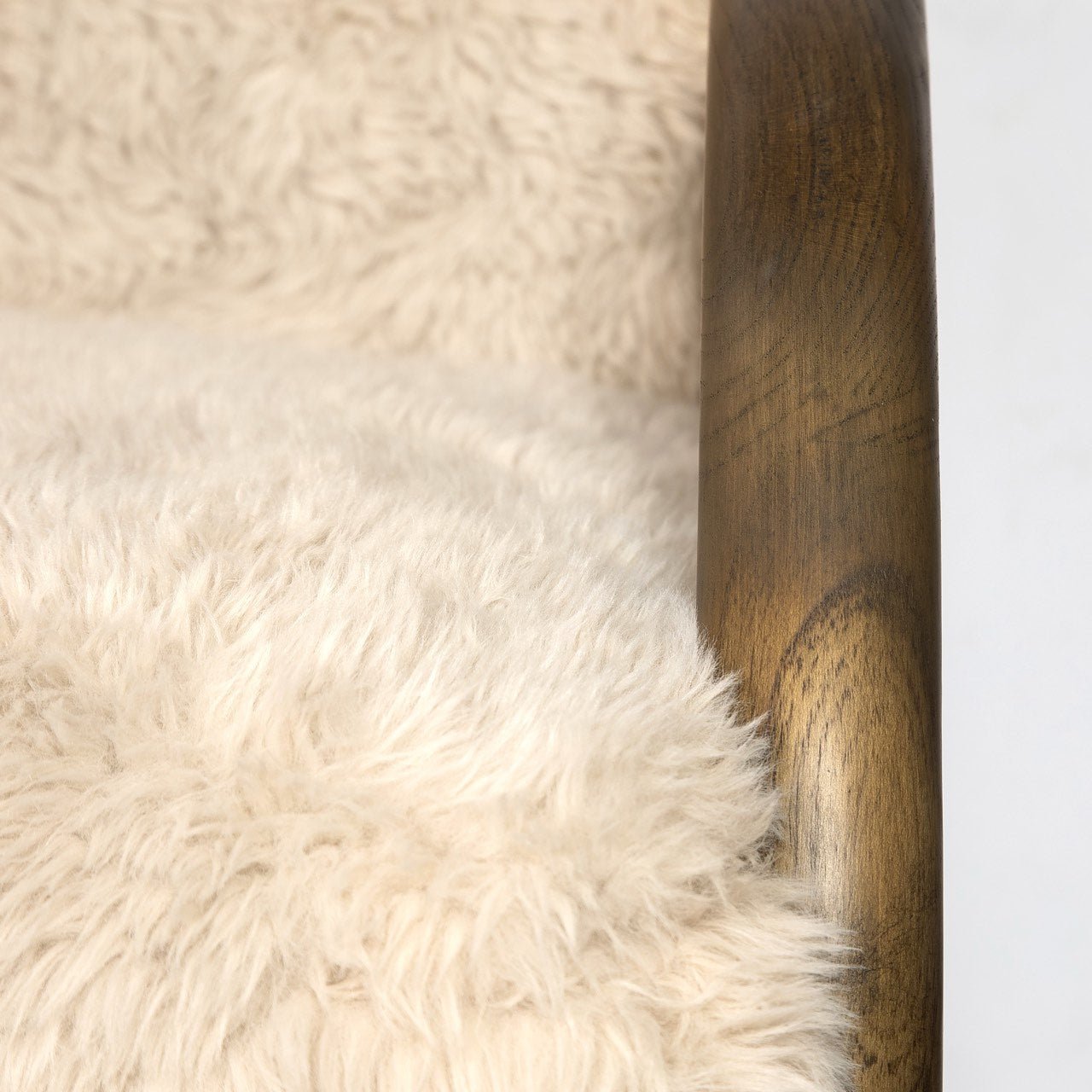 baseEros Chair - Shaggy Sand - Dekor Butik