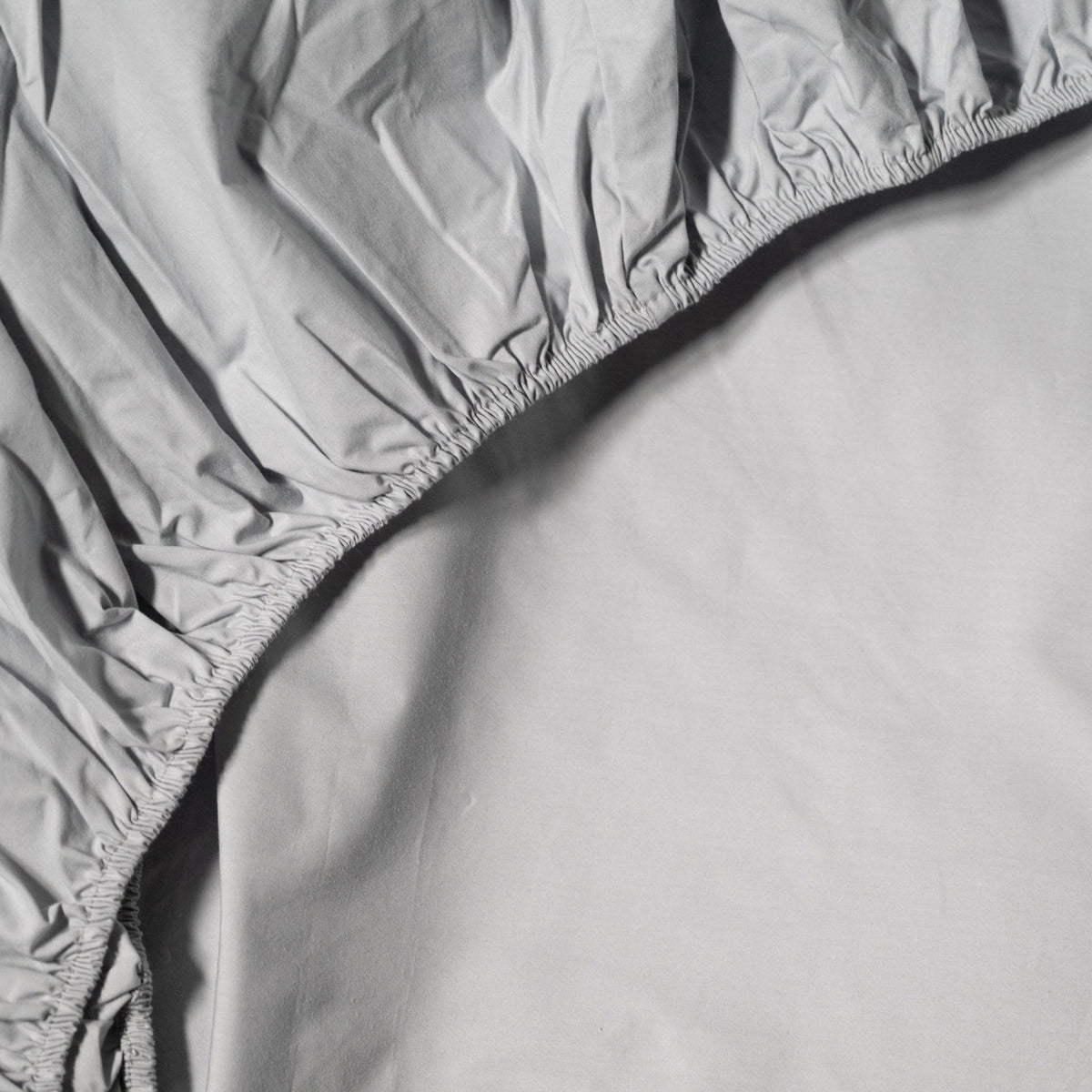 SheetsEssential Organic Percale Collection Fitted Sheet - Dekor Butik