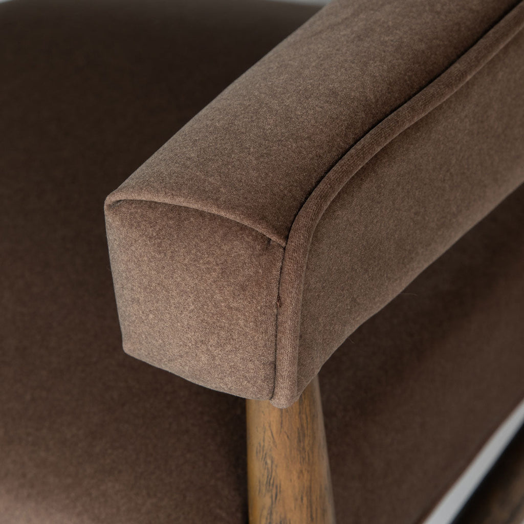 Everest Chair - Dark Base - Velvet Coffee - Dekor Butik