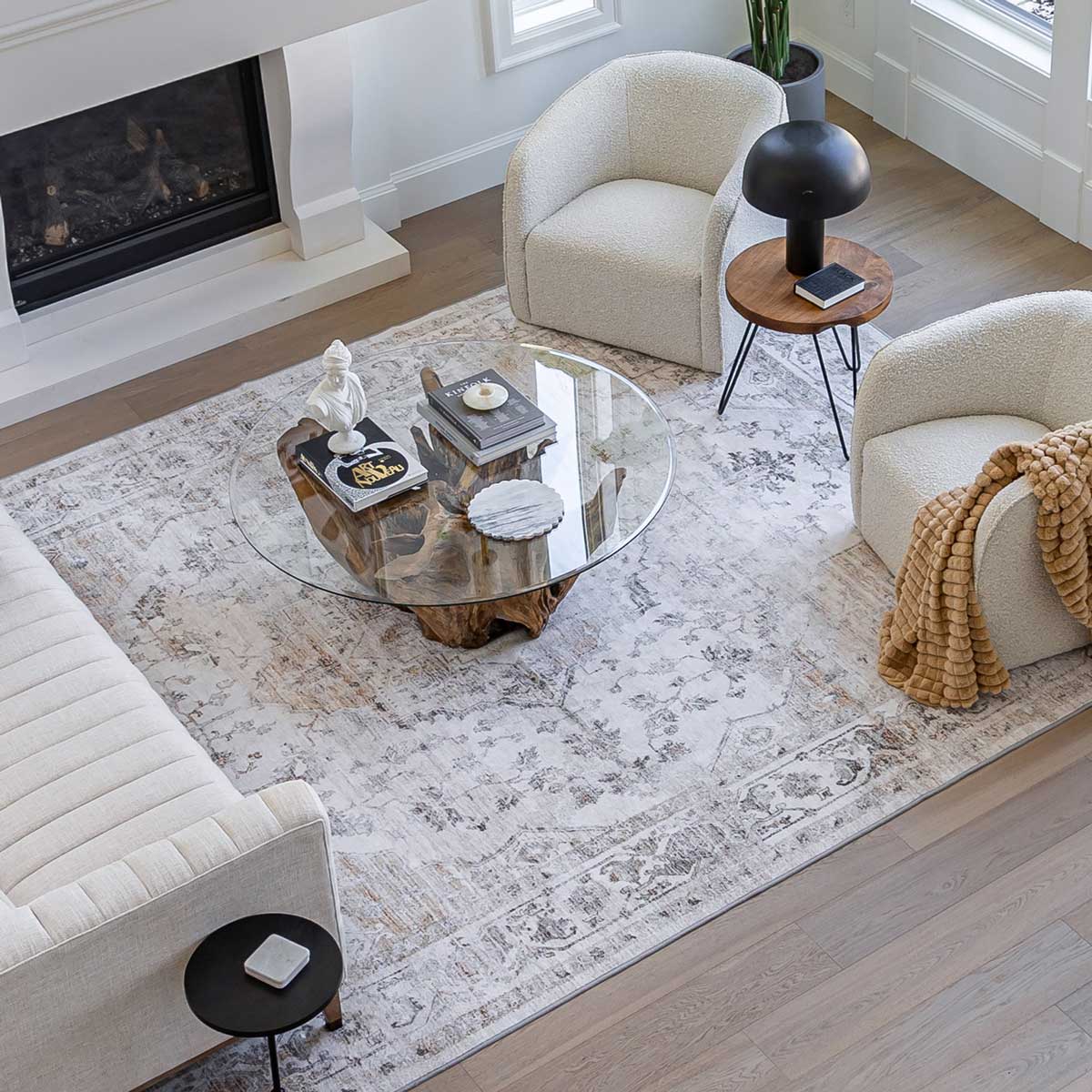 baseEvita Chair - Cream Boucle - Dekor Butik