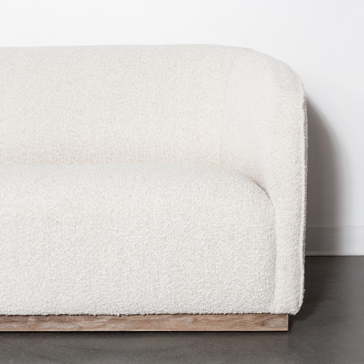 baseEvita Sofa - Cream Boucle - Dekor Butik