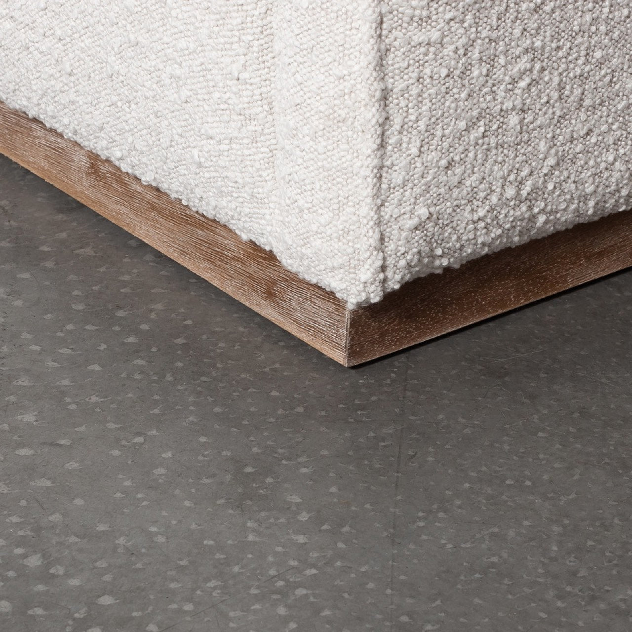 baseEvita Sofa - Cream Boucle - Dekor Butik