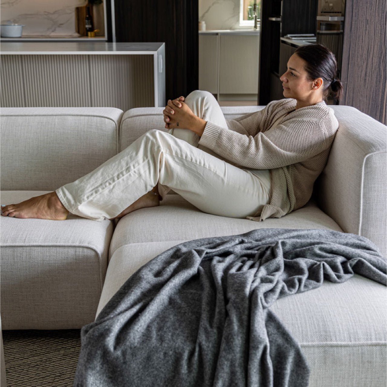 baseFaith Sectional - Cream - Dekor Butik