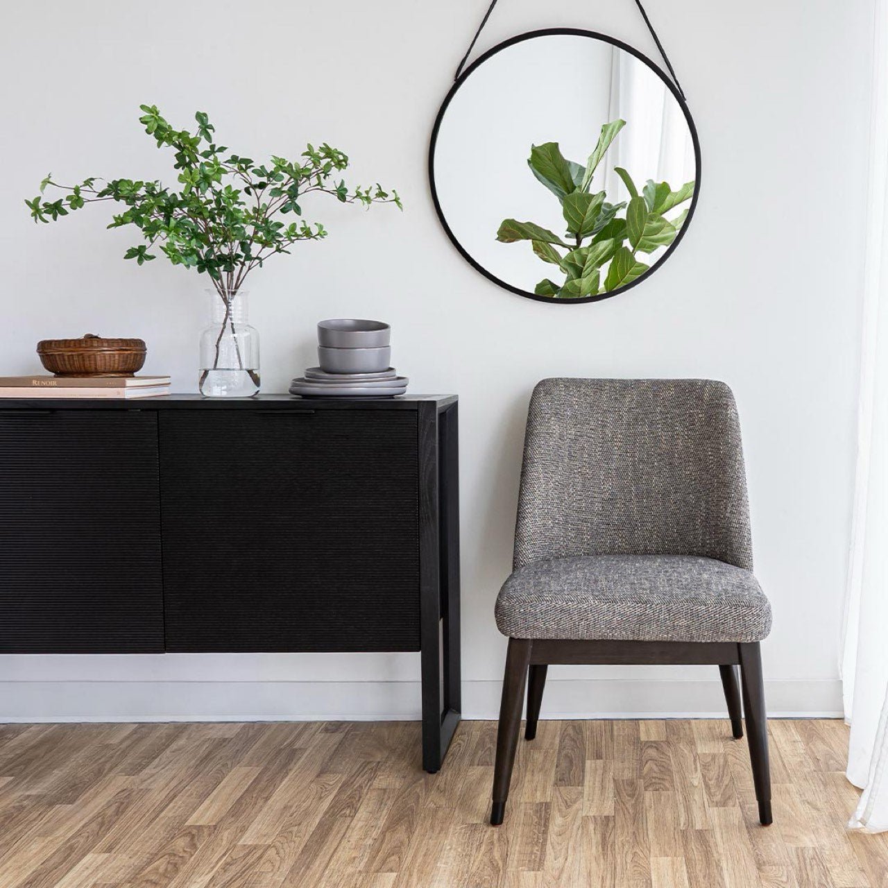 baseFawcett Dining Chair - Dark Base - Pepper - Dekor Butik