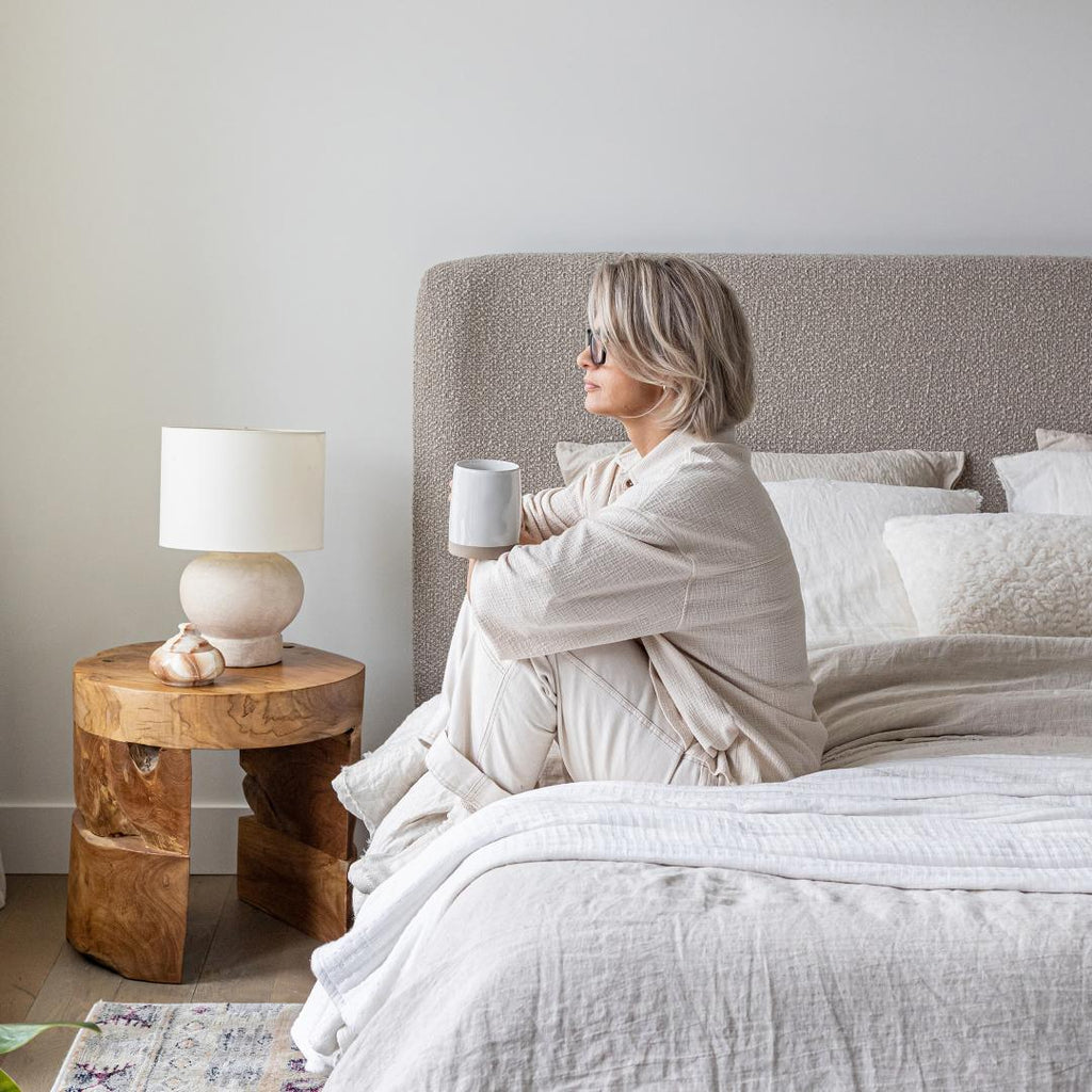 baseFaye King Bed Short - Truffle - Dekor Butik