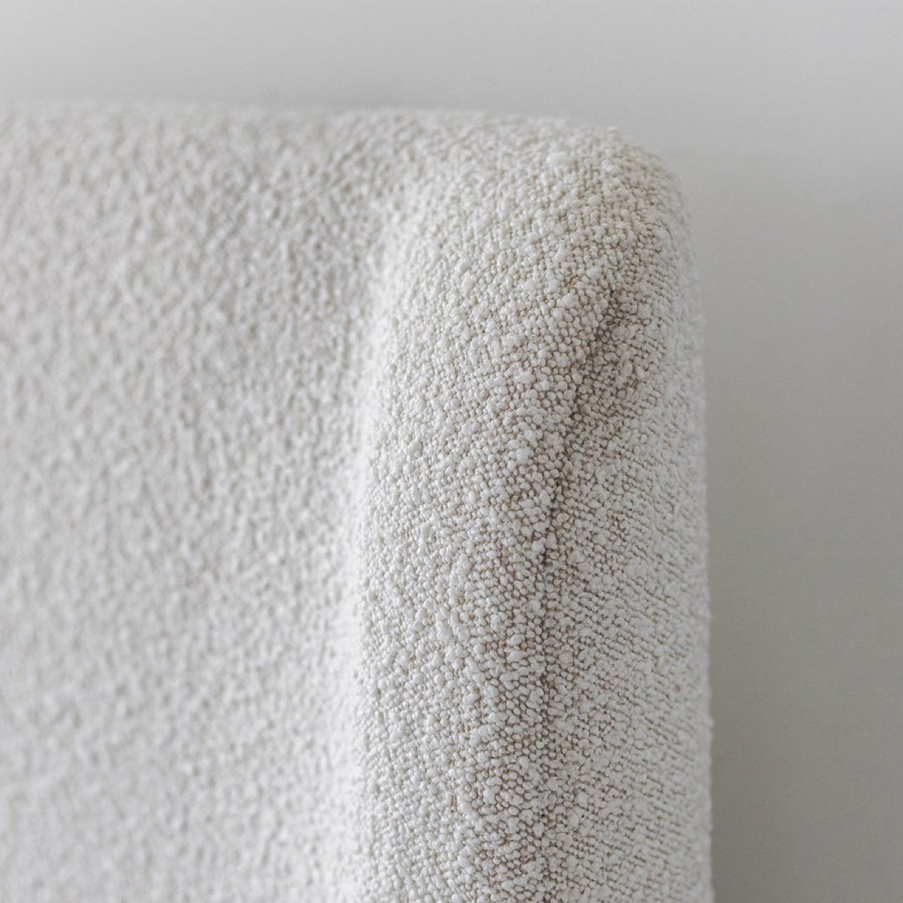 baseFaye Queen Bed - Off White - Dekor Butik