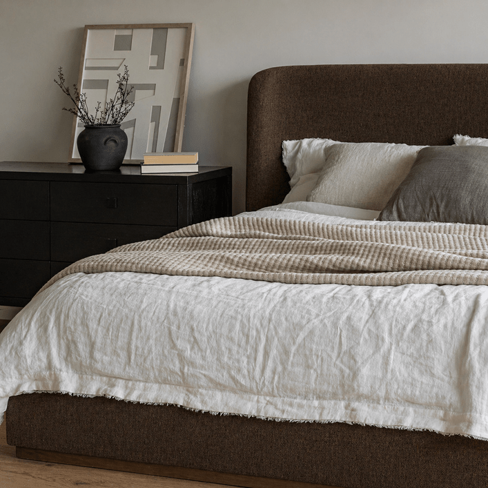 Filly Queen Bed - Velvet Coffee - Dekor Butik