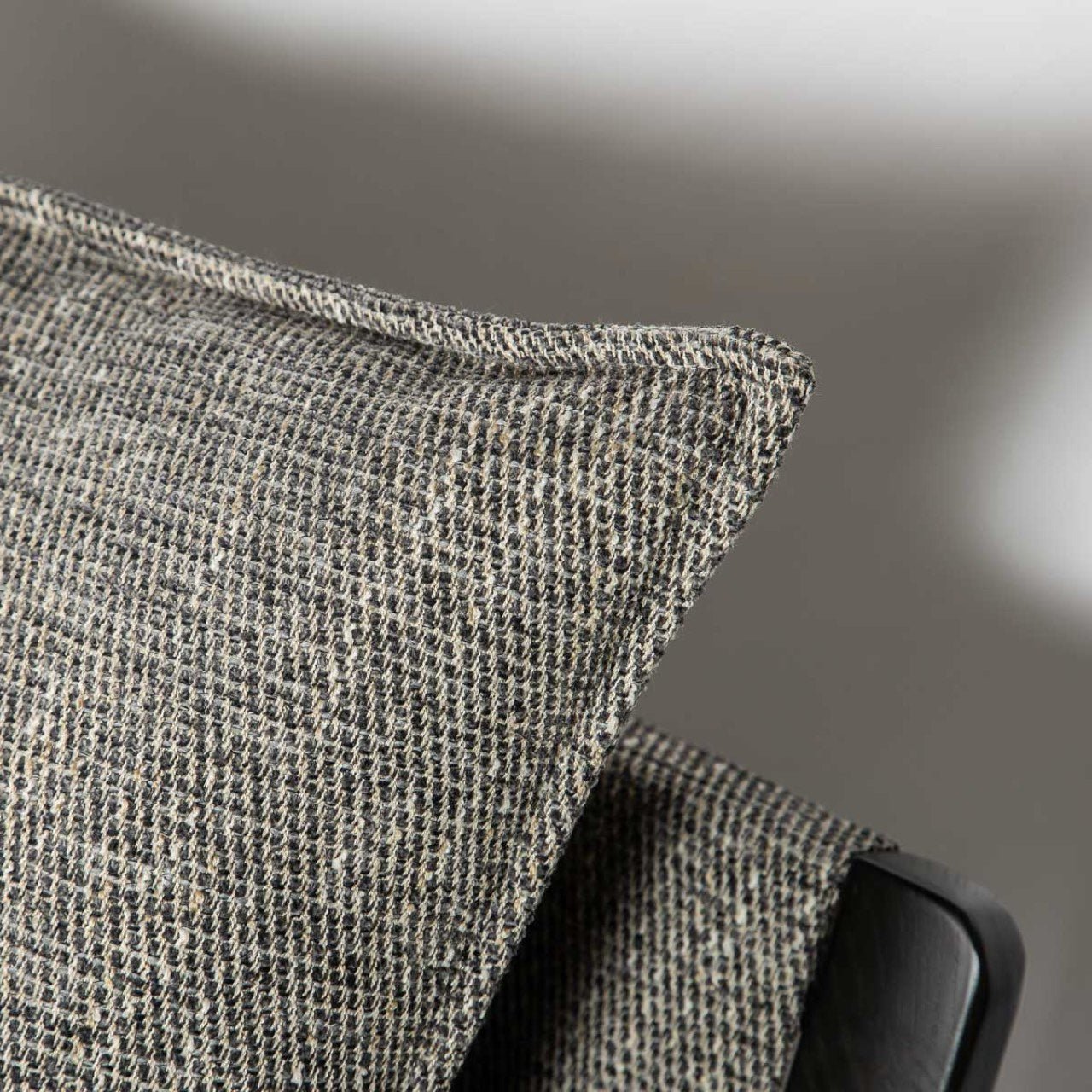 baseFinn Sling Chair - Pepper - Dekor Butik