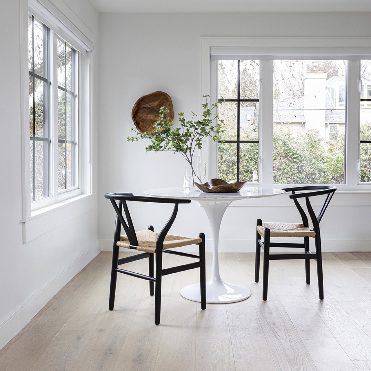 baseFlute Condo Dining Table - Round - Dekor Butik