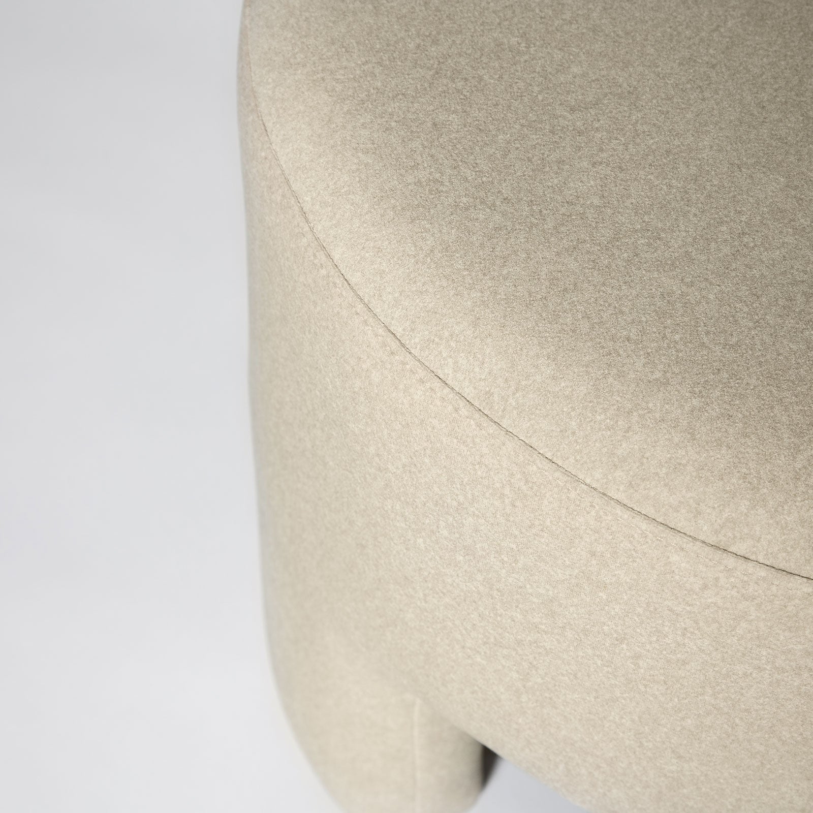 baseGinger Ottoman - Velvet Natural - Dekor Butik